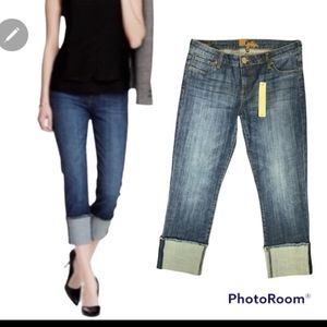 KUT from the Kloth rolled cuff boyfriend jeans size 6